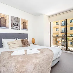 Apartment 404 Big Beautiful One Bed & Balcony Perth
