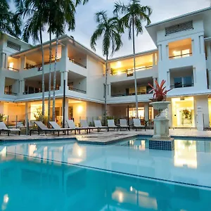 Mandalay Luxury Beachfront ***** Port Douglas